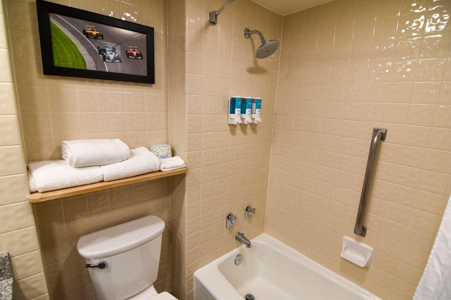 Best Western Plus Indianapolis North At Pyramids Екстериор снимка