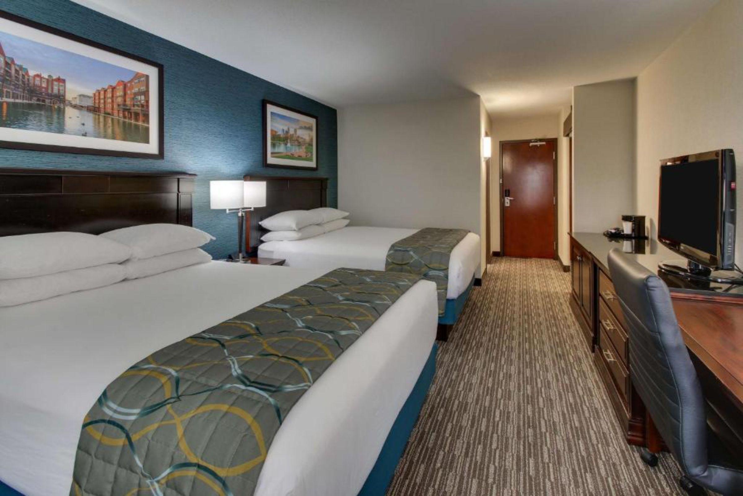 Best Western Plus Indianapolis North At Pyramids Екстериор снимка