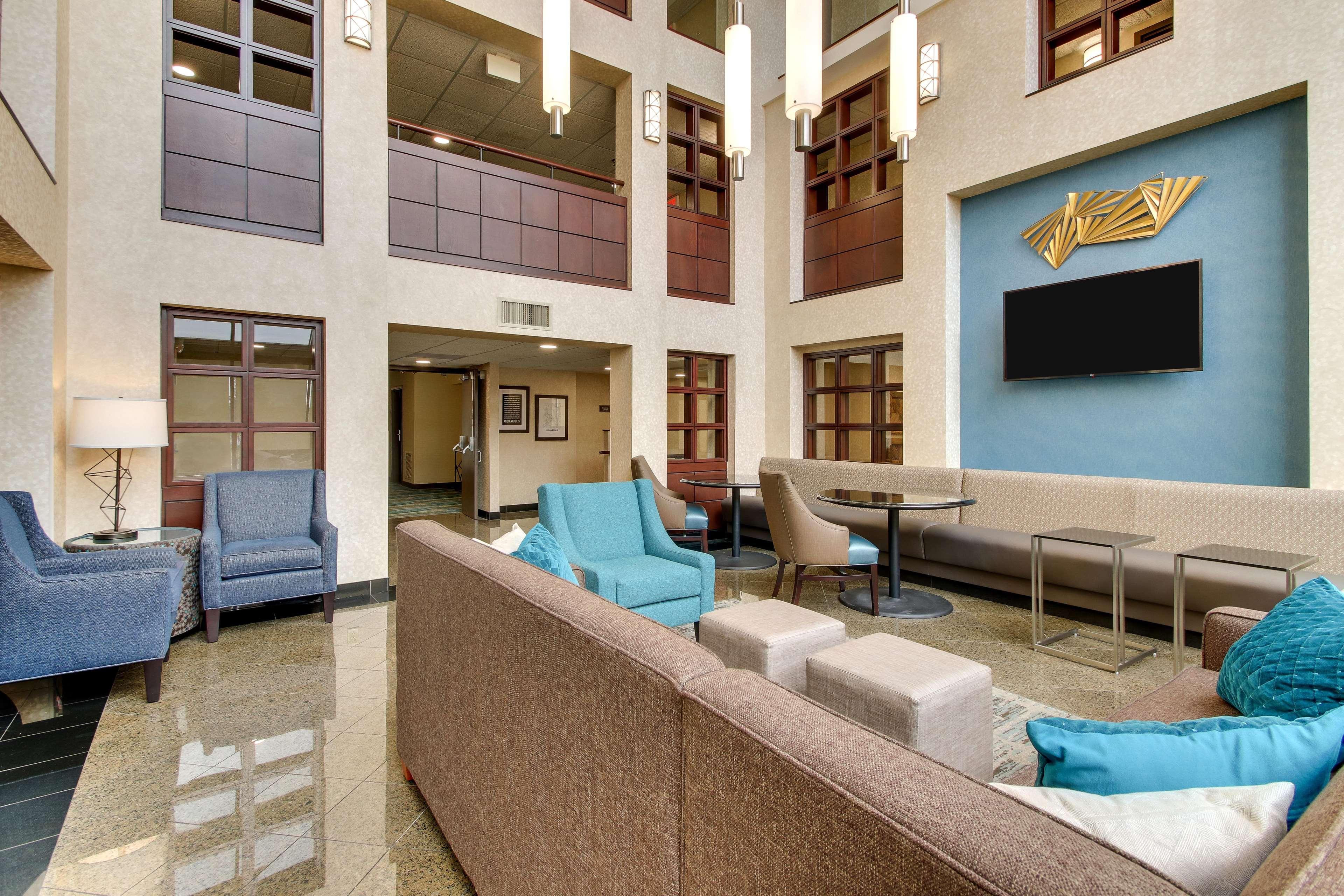 Best Western Plus Indianapolis North At Pyramids Екстериор снимка